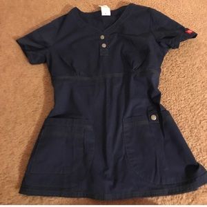 Bundle of 4 scrub tops